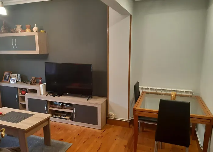 Piso En Donostia Anorga 公寓